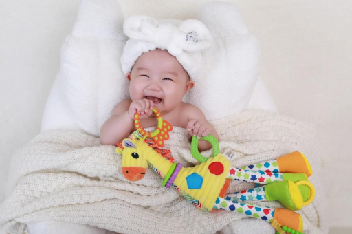 泽州1岁宝宝流鼻涕打喷嚏